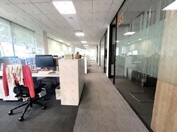 North Buona Vista Drive (D5), Office #639830561